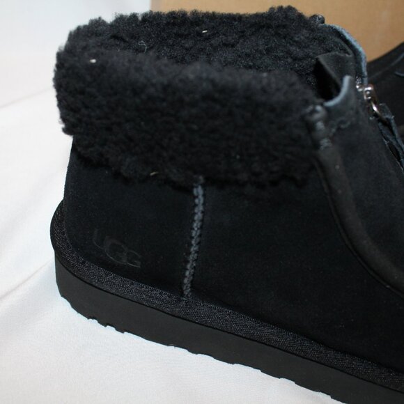 NIB UGG WOMEN'S FUNKARRA BLACK SUEDE SHEARLING FRONT ZIP ANKLE BOOTIES SLIPPERS - Picture 5 of 7